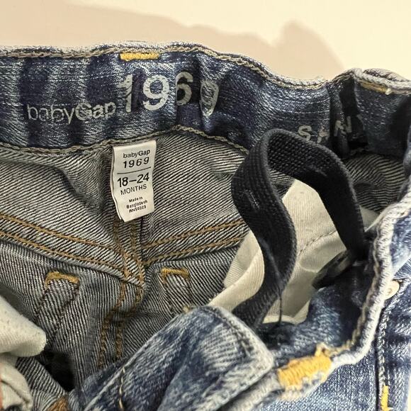 Baby Gap Dark Wash Skinny Jeans Size 18-24 Months - Picture 2 of 3